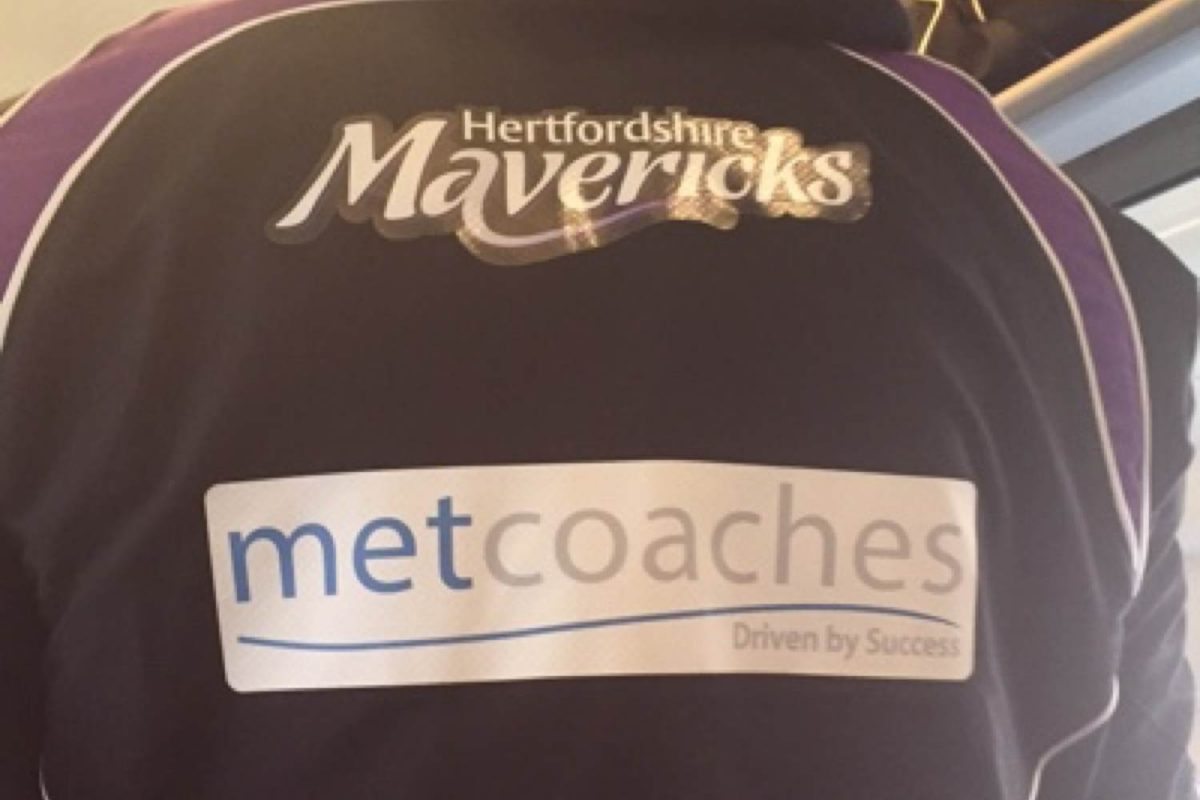 MET sponsor logo on tracksuit